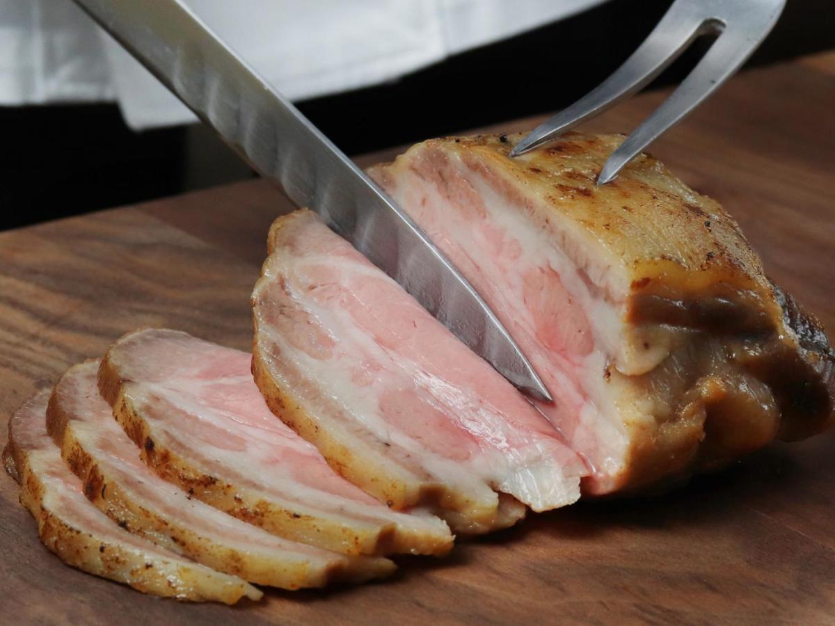 Premier Hotel -Tsubaki- Σαππόρο Εξωτερικό φωτογραφία Slicing a pork loin