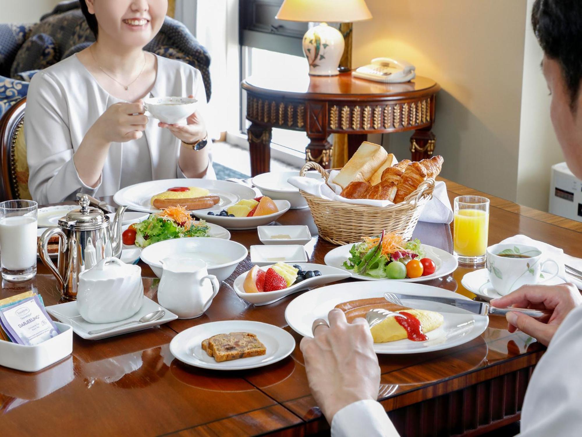 Premier Hotel -Tsubaki- Σαππόρο Δωμάτιο φωτογραφία A breakfast buffet at a hotel